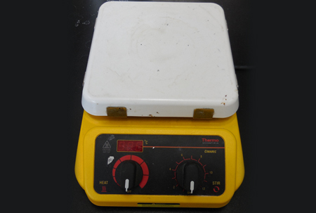 Heater and magnetic stirrer